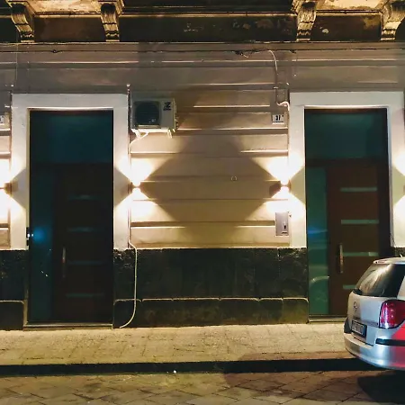 Dimora Umberto Катания